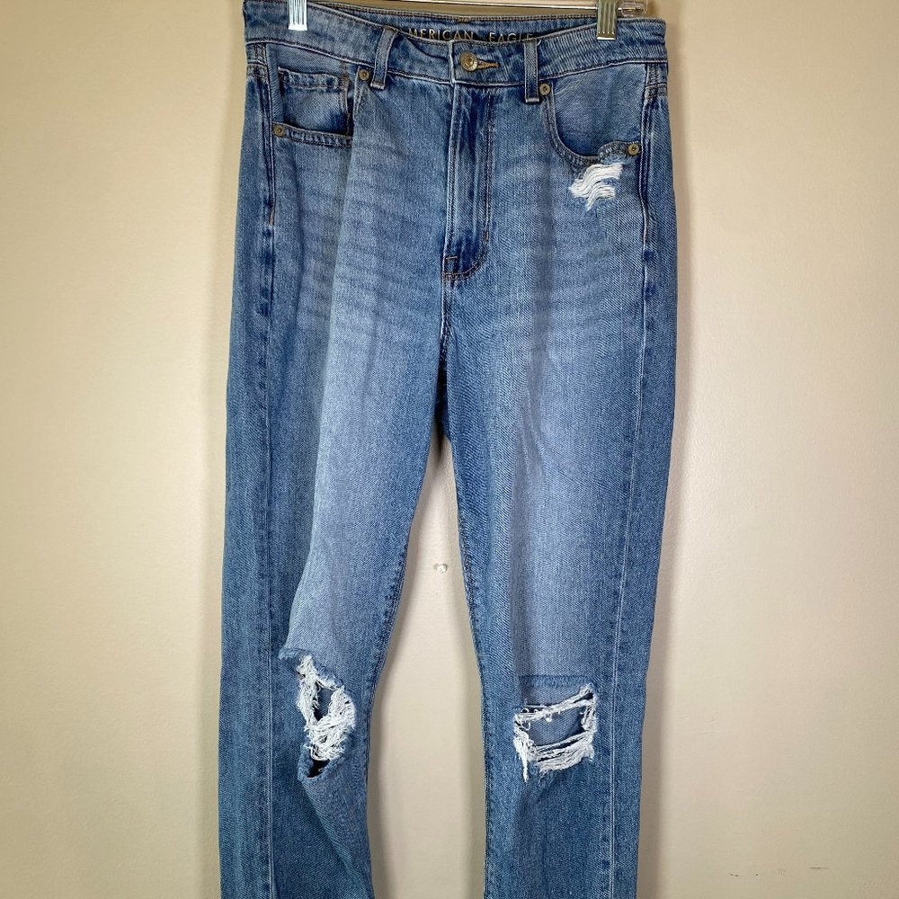 American Eagle Mom Jeans